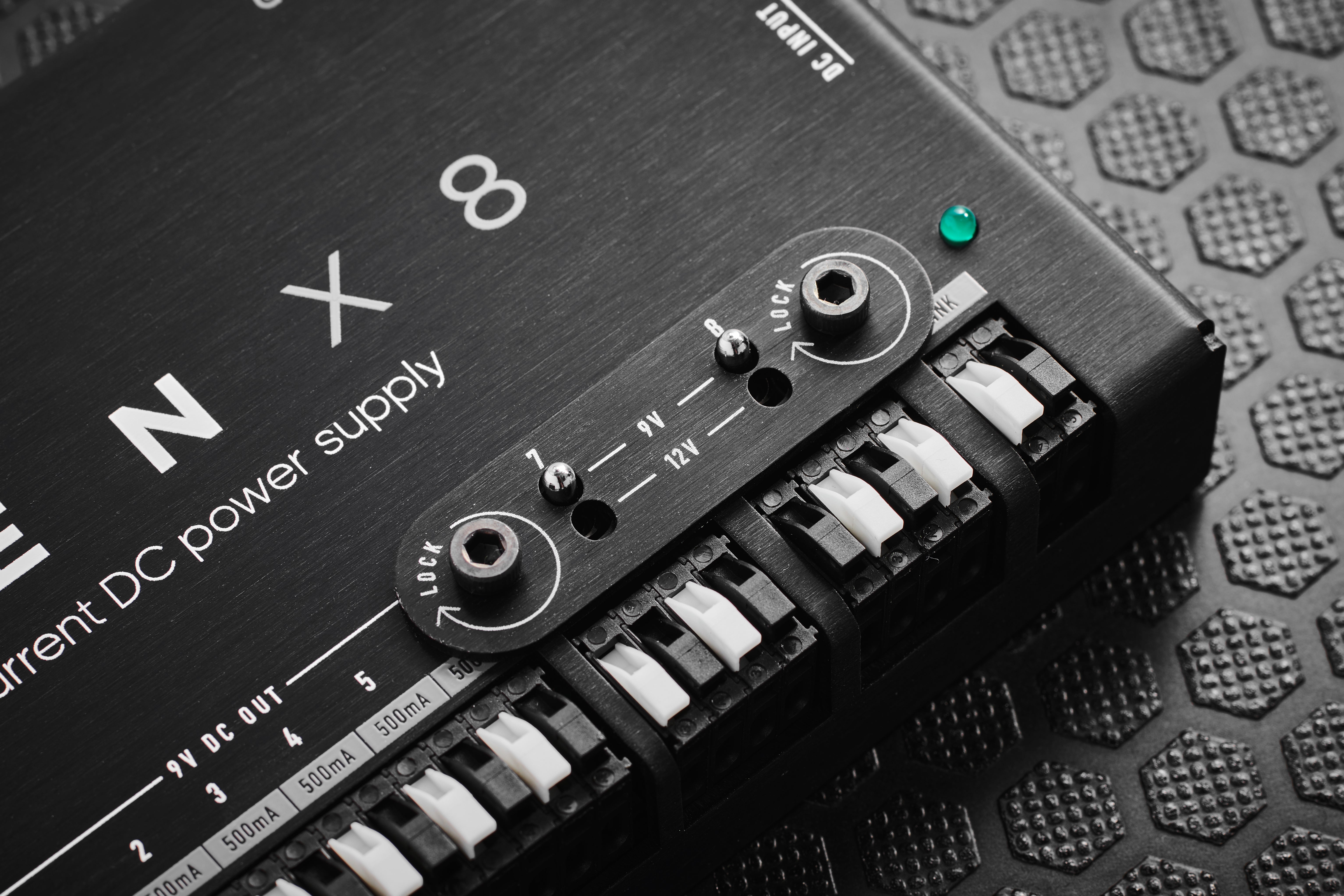 GENX8 DC Power Supply